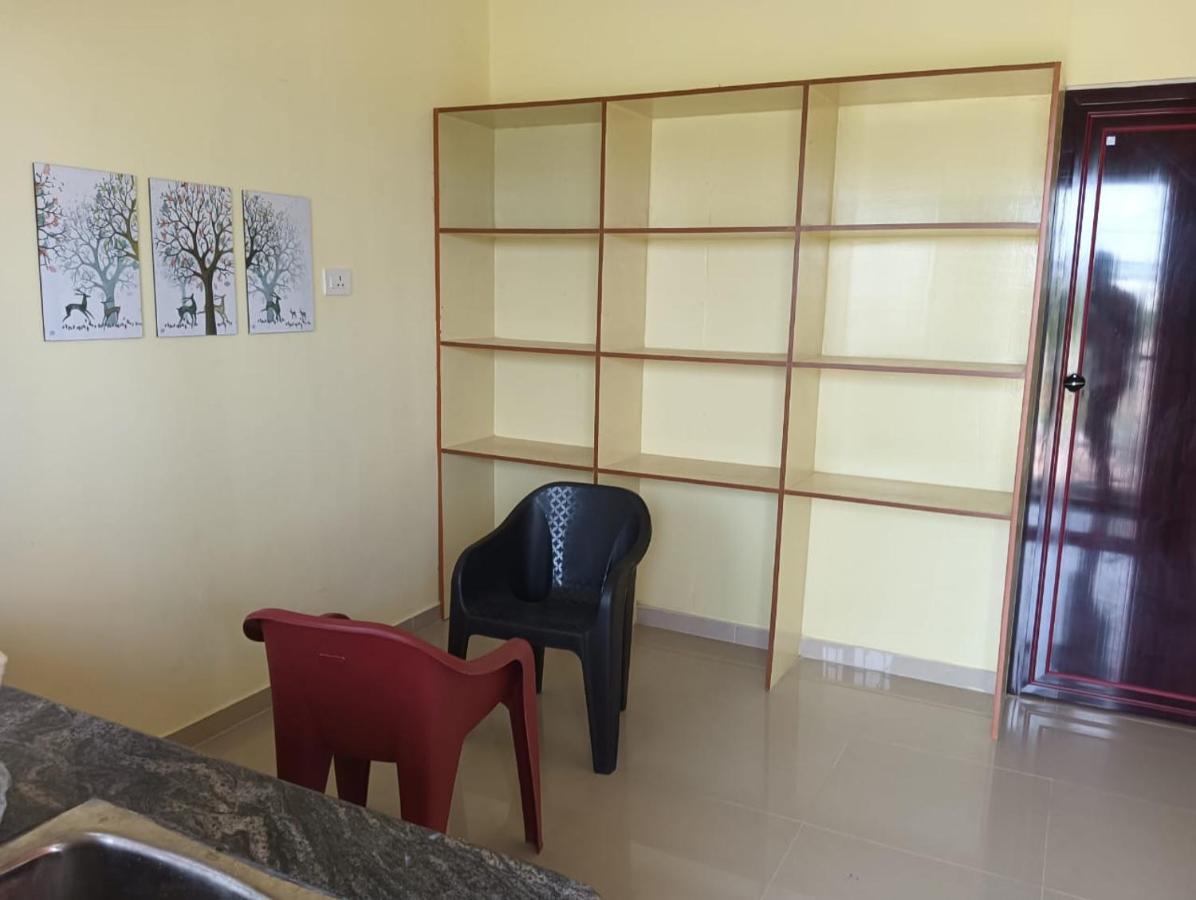 Surathi Enclave Standard Rooms Karumattampatti Exteriör bild